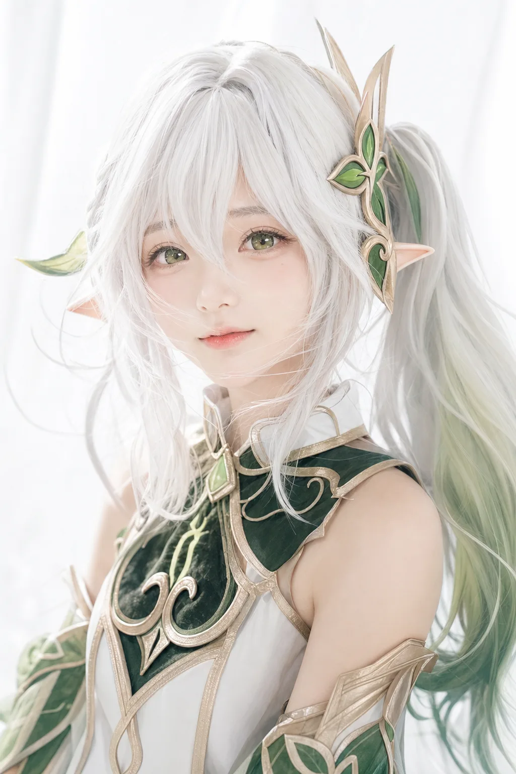 纳西妲微风脸部近景 Cosplay 拍摄动作参考图